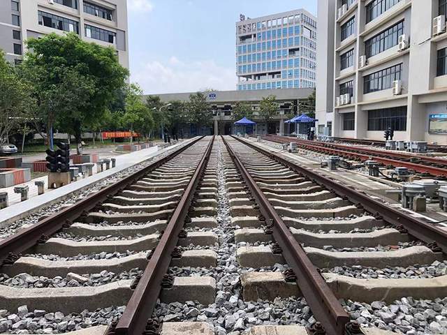 鐵路道岔都有哪些特征？